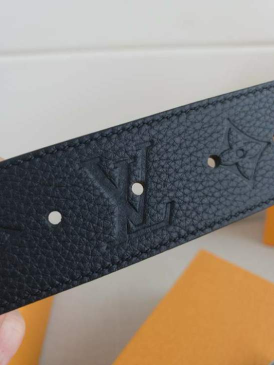 Picture of Louis Vuitton Belts _SKUfw197975742fw